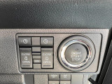 痛みの出やすい運転席シートの角、フロアマット、座面、ともに良好です
