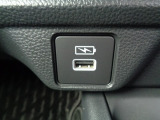 充電USB