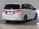 ボディクリーニング後、愛車をピカピカの状態へ保護するコーティング「ブライトパック」がおススメです!水垢がつきにくく、手入れがしやすくなりますよ!いつも愛車をきれいにしておきたい方におススメです。