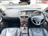 V40  D4 インスクリプション