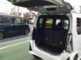 更新は随時行っておりますが、現車のみの在庫となりますので、お出かけ前に必ず在庫・商談状況の確認、来店のご予約のご連絡お願いいたします。
