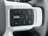 【コールドクライメートコンビニエンスパック メーカーop価格￥113000】冬場の運転時の快適性を高めます。ステアリングホイールヒーター、ヒーター内蔵ウィンドスクリーン、ヘッドランプパワーウォッシュ等が装備!