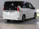 ボディクリーニング後、愛車をピカピカの状態へ保護するコーティング「ブライトパック」がおススメです!水垢がつきにくく、手入れがしやすくなりますよ!いつも愛車をきれいにしておきたい方におススメです。