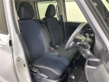 【4人乗り】ゆったりとした座り心地と、車内を広々と使える快適性に長けているので、快適な時間をお過ごしいただけます!