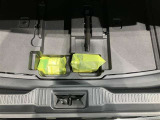 【パンク修理キット剤】こちらのお車にはパンク修理キット剤ついております♪
