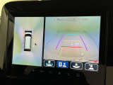 バックモニター付なので後退時に後方が見えるので安心。 車は構造上、死角がたくさんなので万が一を考えると必須ですね。 あくまで補助の為の装備、バックは目視で確認する事が重要ですよ。