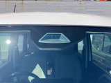 【衝突被害軽減ブレーキ】前方の車両や歩行者を検知し、ブザー音や表示によって警告!衝突の可能性が高まるとブレーキ踏力をアシストしてくれますが、あくまでもサポートですので運転手の判断・操作が大事です☆