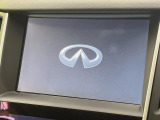 【メーカー純正ナビ】インテリアに溶け込むスタイリッシュな「専用設計」メーカーナビを装備♪視認性や操作性など基本性能にも優れ、より上質なカーライフをお楽しみいただけます。