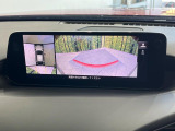 【360&deg;ビューモニター】専用のカメラにより、上から見下ろしたような視点で360度クルマの周囲を確認することができます☆死角部分も確認しやすく、狭い場所での切り返しや駐車もスムーズに行えます。