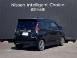 外装色:ブラックPです。1年間走行無制限保証。バッテリーも保証対象。全国の日産サービス工場で保証整備が可能です。有料で最長3年間のワイド保証プレミアムもございます。