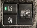 ホンダが推し進める総合先進安全装備のセンシング搭載! 衝突や斜線はみだしなどの危険が予測される時、センサーが警告。ヒューマンエラーを高度先進技術が補完してくれます。