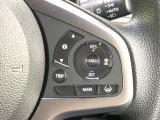 【アダプティブクルーズコントロール】高速道路での長距離走行が楽に!!自動で速度を保つクルーズコントロールが、衝突軽減システムと連携し、前方の車両を感知して車間を保つように速度調節してくれます!!