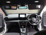 見通しのよいすっきりとした視界で、誰でも運転しやすいです。運転のしやすさは疲れにくさにも繋がりますよ♪