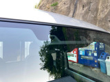 【衝突被害軽減ブレーキ】前方の車両や歩行者を検知し、ブザー音や表示によって警告!衝突の可能性が高まるとブレーキ踏力をアシストしてくれますが、あくまでもサポートですので運転手の判断・操作が大事です☆
