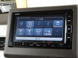 ナビゲーションは純正メモリーナビ(VXM-234VFi)を装着しております。AM、FM、CD、DVD再生、Bluetooth、音楽録音再生、フルセグTVがご使用いただけます。