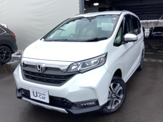 フリード+  1.5 クロスター 4WD