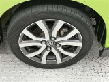 トヨタ認定中古車 5人乗り27000キロ ナビ&フルセグTV Bluetooth  DVD再生可 LEDヘッドライト アルミホイール スマートキー ETC  ドラレコ 衝突軽減ブレーキ 踏み間違い防止措置 盗難防止装置