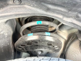 お車を安心してお乗りいただく為には、足回りの定期点検が欠かせません。サービスサポート(有償保証)では無料点検もご提供しており、安心のカーライフをお過ごしいただけるサポート体制が整っています。