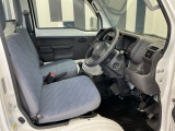 車内は徹底的にクリーニングされているので、快適にお乗りいただけます。