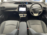 プリウス 1.8 S セーフティ プラス 修復歴無し