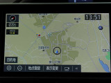 ナビゲーション付き。タッチパネル式で使いやすく、お出かけもラクラクです。