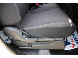 全店【スズキ認定中古車】を多数取り揃えております。