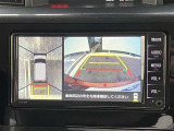 【全周囲モニター】フロント+サイド+バックにカメラが装着されています。車庫入れが苦手な方もこれがあれば安心ですね。
