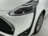 LEDヘッドライトは、点灯の瞬間から最大光量を発揮し、突然暗くなるトンネルなどでの安定感を高めます。