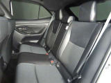 後席は、膝元に十分なスペースを確保!室内も専門のスタッフによる清掃済みでキレイです♪是非一度ご覧ください!