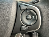 アクセルから足を離しても設定したスピードを保ち走行し、高速道路での疲労軽減に役立つクルーズコントロール付きです!