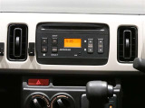 AM FM CDチューナーを装備しております。