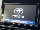 【大画面ナビ】人気の大型9インチナビを装備。存在感のある大画面はインパクト大!ナビ利用時のマップ表示は見やすく、テレビやDVDは臨場感がアップ!いつものドライブがグッと楽しくなります♪
