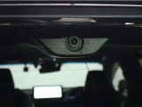 リヤ用ドライブレコーダー装備!これがあれば、相手方が危険運転をしてきた場合などでも客観的に証明でき、事故や事件の直接的な証拠の確保にも生り得ます。
