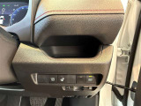 傷が目立ちやすいスイッチ周りですが、目立った傷はありません。