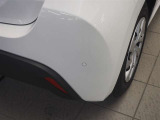 コーナーセンサーもついておりますので、駐車時も安心です。