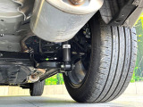 お車を安心してお乗りいただく為には、足回りの定期点検が欠かせません。サービスサポート(有償保証)では無料点検もご提供しており、安心のカーライフをお過ごしいただけるサポート体制が整っています。