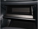当社は新車・中古車の店舗以外にも板金専門工場であるサービスセンターが栗橋・坂戸・浦和にございます。小さいキズから大きなキズまで確かな技術であなたのカーライフをサポートいたします!