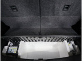 もちろんパンク修理剤&車載工具完備☆万が一のトラブルに備えて使い方もご説明いたします♪