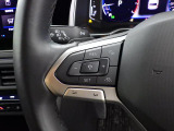 Travel Assist。設定した速度を上限に自動で加減速し、一定の車間距離,およ走行レーンを保つことでロングドライブの疲労を軽減します。