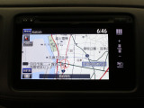 【純正ナビゲーション】使いやすいナビ操作にオーディオ機能も充実!Bluetooth接続で運転中のハンズフリー電話や好みの音楽を車内に流す事が出来ます。ラインナップや車種に応じて豊富な機能が使用可能♪