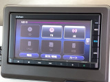 ナビ機能だけでなく、Bluetooth、CD再生などのオーディオ機能がついています!