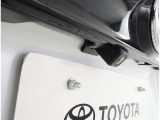 バックガイドモニターで、後方を確認しながら安心して駐車することができます。運転初心者も熟練者も必須の機能ですよ!