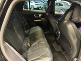 車両は屋内展示しておりますので天候に関係なくごゆっくりコンディションご確認頂けます。車両を倉庫へ保管している場合が御座いますのでご来店前に在庫確認頂けると幸いです。TEL072-784-8800