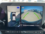 アラウンドビューモニターが、駐車をサポートしてくれますよ!