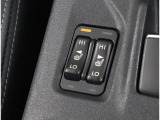 運転席、助手席にはシートヒーター機能を装備!電熱線を使用した暖房ですので、寒い季節や雨などで急に体が冷えてしまったとき等に便利で快適な機能です!
