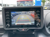 バックカメラです!ナビゲーションにこのように映ります。見えずらい真後ろもこれで安心ですよ!