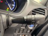 【オートライト(AUTO)】外の明るさをシステムが感知して、自動でヘッドライトが点灯します!ヘッドライトをつけ忘れを防ぐ便利機能です。