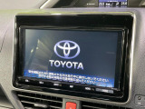 【純正9型ナビ】人気の大型9インチナビを装備。存在感のある大画面はインパクト大!ナビ利用時のマップ表示は見やすく、テレビやDVDは臨場感がアップ!いつものドライブがグッと楽しくなります♪