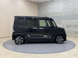 全車1年間の走行距離無制限のロングラン保証付きです。また、さらに安心をお求めの方には1年〜2年の保証延長ができる「ロングラン&alpha;保証」(有償)もお選びいただけます。