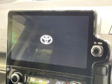 【ナビ機能付き10.5型ディスプレイオーディオ】ナビ機能搭載の他、お持ちのスマートフォンと連携して、ナビやbluetoothでの音楽再生が可能です♪デザインはもちろん操作性も良好!